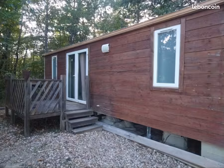 chalet dans les bois