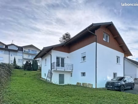 villa 180 m² + studio de 45m2 et combles