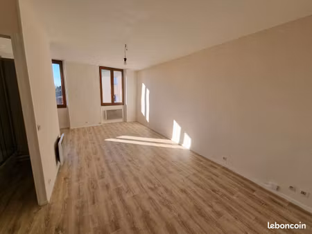 t3 duplex centre ville, quartier calme