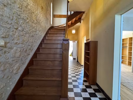 maison de ville en pierres avec jardin – bergerac