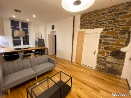 à vendre – t2 de 38 m² – place bahadourian – lyon 3e