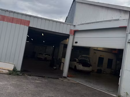 local d’activité 450 m2 idéal garage