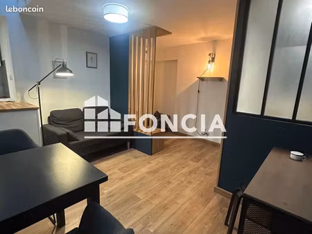 studio 1 pièce 30 m²