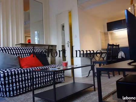 studio 1 pièce 24 m²