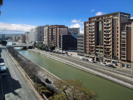 t1 meublé 30 m² au 6ème étage - proche place dupuy