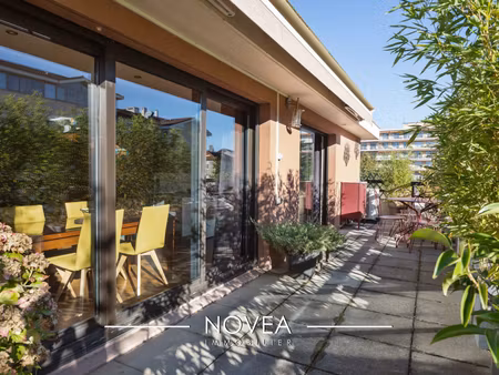 t4/5 dernier étage avec terrasse