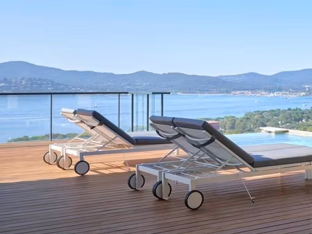 off-market grimaud villa contemporaine neuve avec vue mer panoramique sur saint-tropez