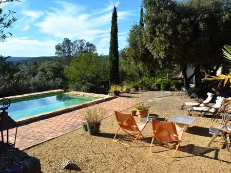magnifique villa avec studio et piscine - carcès