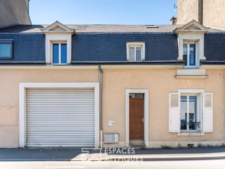 maison de ville et son loft industriel à deux pas de la gare