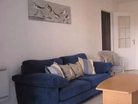 location meublée appartement 3 pièces 47 m² à la rochelle (17000), 840 €