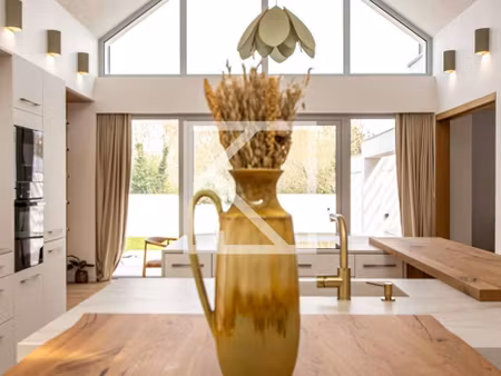 maison avec piscine et jardin les garennes sur loire (49)