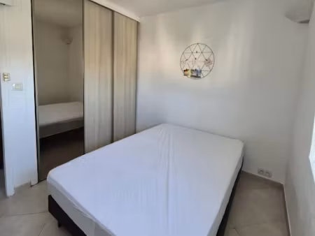 location meublée locaux professionnels 1 pièce 53 m² à marseille 13ème (13013), 600 €