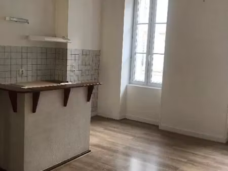 location appartement 2 pièces à libourne (33500), 490 €
