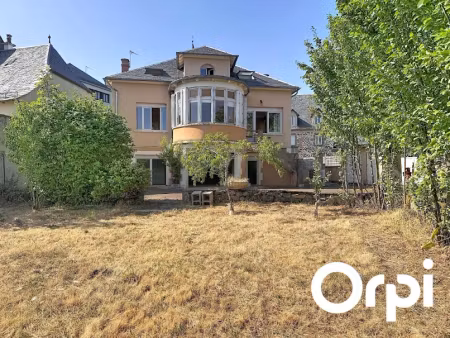vente maison 4 pièces 146 m² à saint-flour (15100), 217 300 €