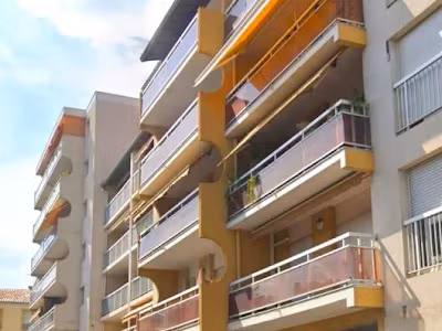 location parking à manosque (04100), 58 €