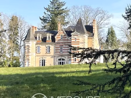 château saint-maixent-l’ecole (79)