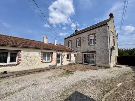 vente maison 15 pièces 270 m² à bagneaux-sur-loing (77167), 234 000 €