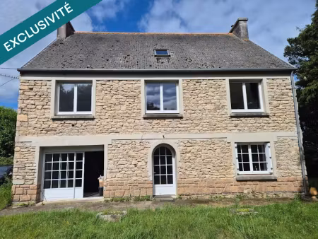 vente maison 7 pièces 165 m² à loc-eguiner-saint-thégonnec (29410), 192 000 €