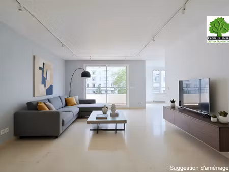 lyon 3e monplaisir : élégant appartement t5 de 108 m2 avec