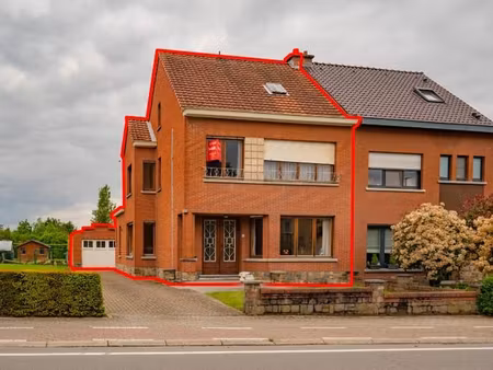 maison jumelee avec jardin