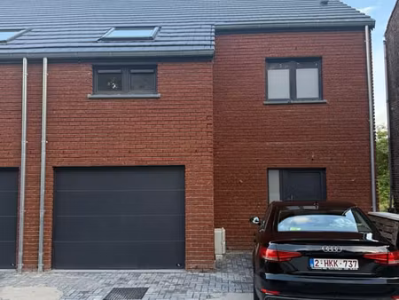 maison neuve 3 chambres avec garage -superbe vue à amay