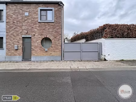 à vendre – maison semi-mitoyenne avec jardin
