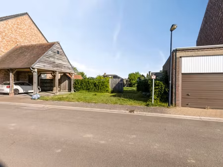 immo david vous présente : terrain à bâtir sur 4a52ca