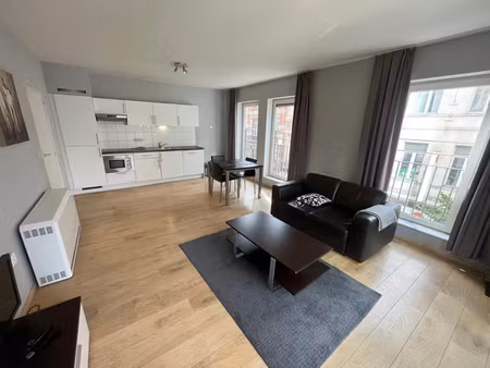 bel appartement 2 chambres meublé avec terrasse