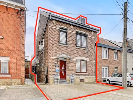 maison 2/3ch - super equipée ! jardin et parking ! peb c