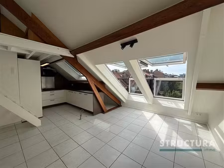 appartement de style loft dans un emplacement de choix