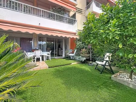 beau 3p traversant rez-de-jardin antibes