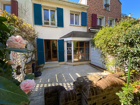 a louer- maison meublé 5 pièces ? saint-germain-en-laye ? quartier sous-préfecture