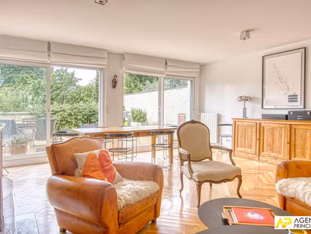 le chesnay saint jean - maison familiale 7 pièces de 222 m2 au sol sur parcelle d'environ 
