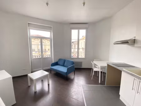 33800 bordeaux centre- appartement 2 pièces à louer meublé