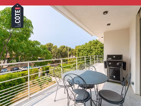 ensemble immobilier à vendre à carry le rouet - 6 pièces, 160 m²