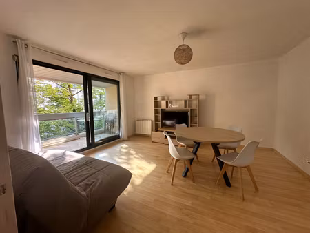 type 2 meuble centre ville annecy