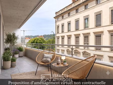 très bel appartement de standing avec balcons au coeur du quartier d'ainay