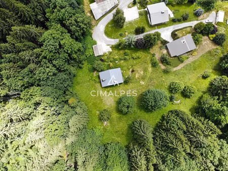 chalet + terrain de 3 443m² - cadre exceptionnel