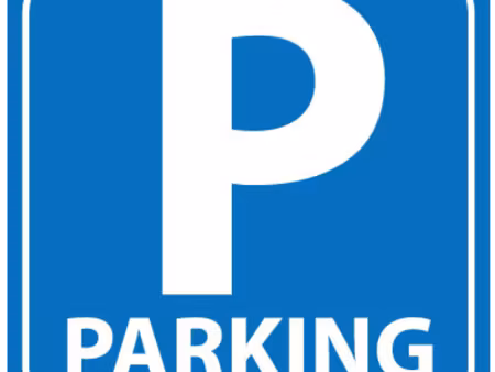 parking avenue ste marie