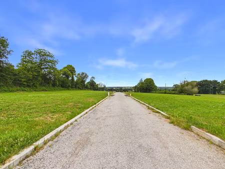 terrain saint thois 659m2