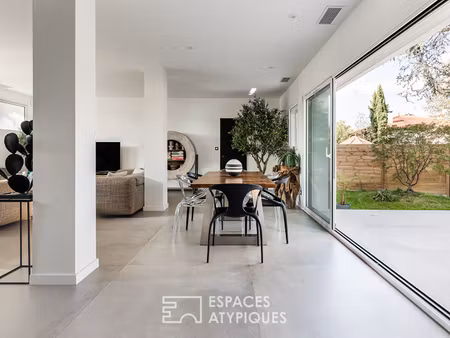 maison d'exception au coeur de brax avec piscine