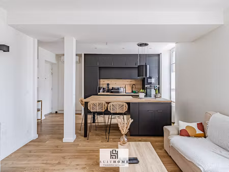 anse - appartement t2 entièrement rénové - emplacement idéal en centre-ville
