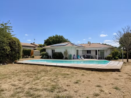 maison 4 pièces avec piscine
