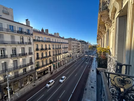 location bureau 188 m² à toulon (83000)
