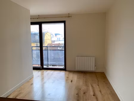 studio avec coin chambre