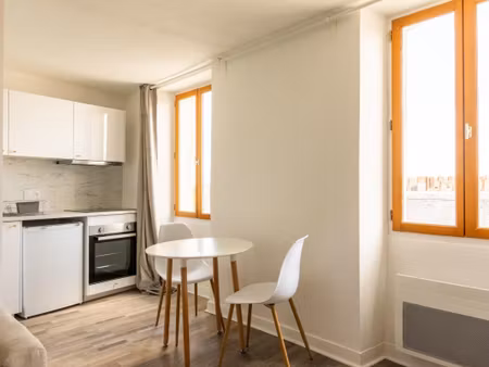 location appartement 2 pièces 31 m² à nantes (44000)