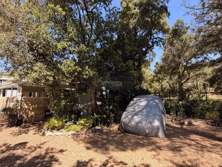 vente terrain 400 m2 à fréjus