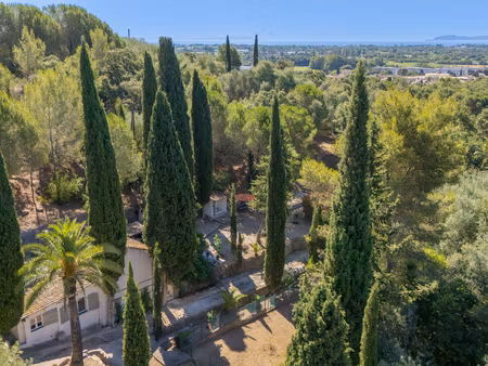 vente maison 3 pièces 70 m² hyères (83400)
