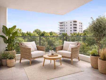 vente appartement 1 pièce 40 m² toulon (83100)