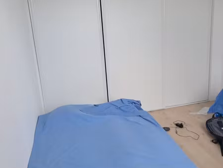 chambre de 12m2 à louer sur lyon 04